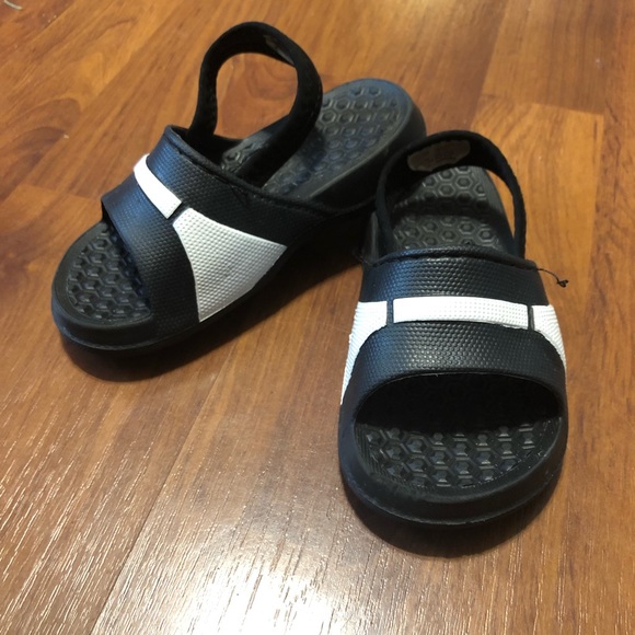 ❤️2/$15❤️ - Picture 3 of 3